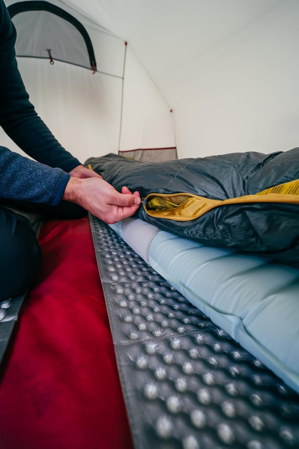 Campingwise | Isolatiemat | Opvouwbaar| 183 x 61 x 2.0 cm| groen/grijs